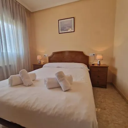 R2R - Tres Dormitorios Con Garaje - 626A Apartment *